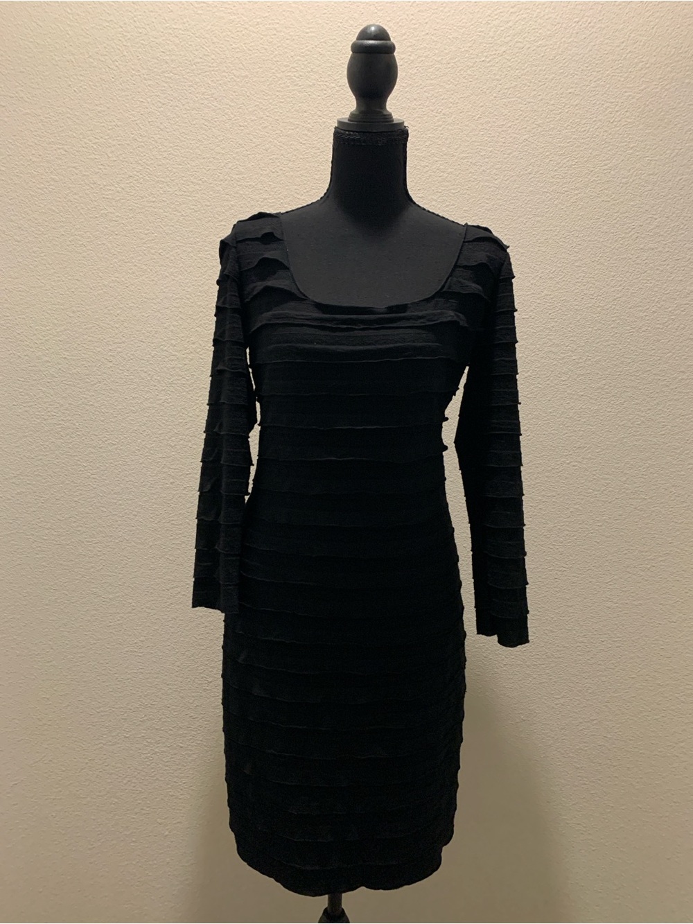 Max Studio Black Long-Sleeve Layered Scoop-Neck Dress (Size M)